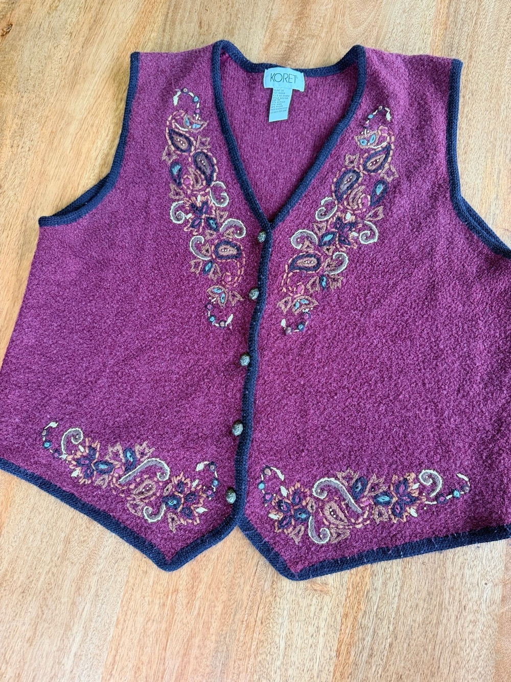 Koret Plum Embroidered V-Neck Sweater Vest with Navy Trim